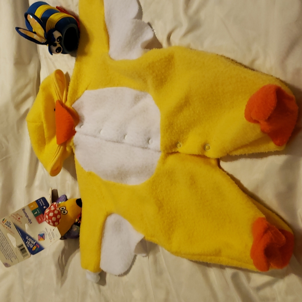 Baby duck sleeper/costume  up to 3 months